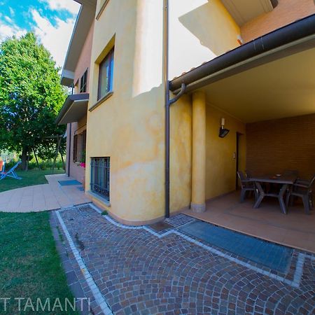 Loft Tamanti Apartment Borgo Santa Maria Bagian luar foto