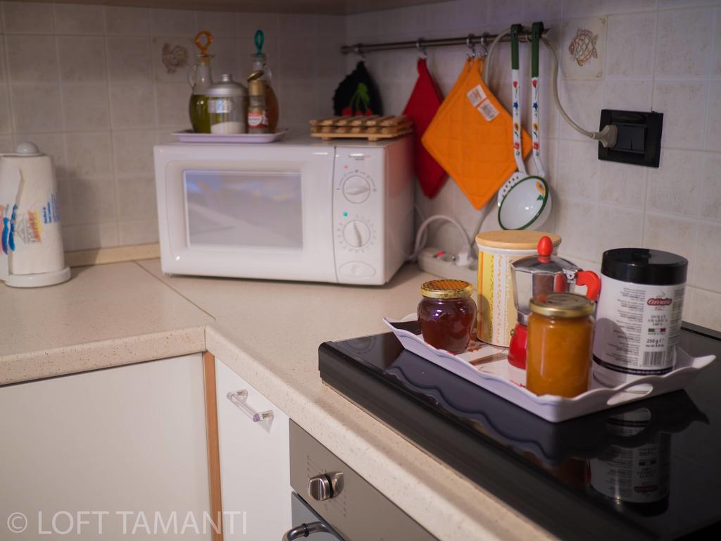 Loft Tamanti Apartment Borgo Santa Maria Bagian luar foto